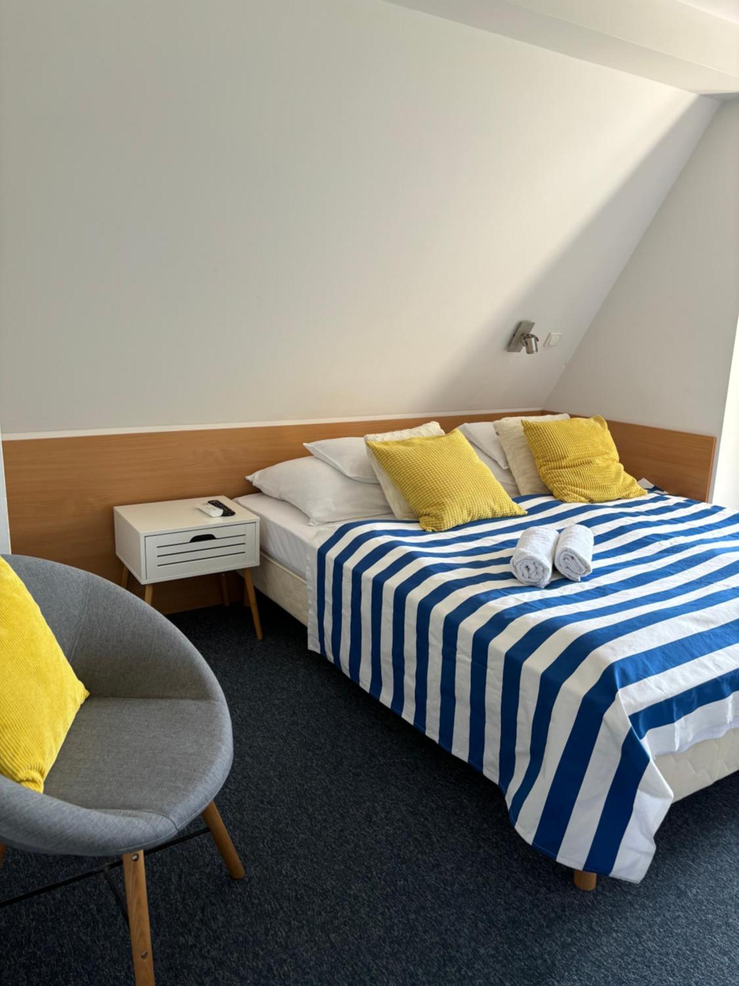 Sziget23 Hotel อาบราฮัมเฮกี ภายนอก รูปภาพ