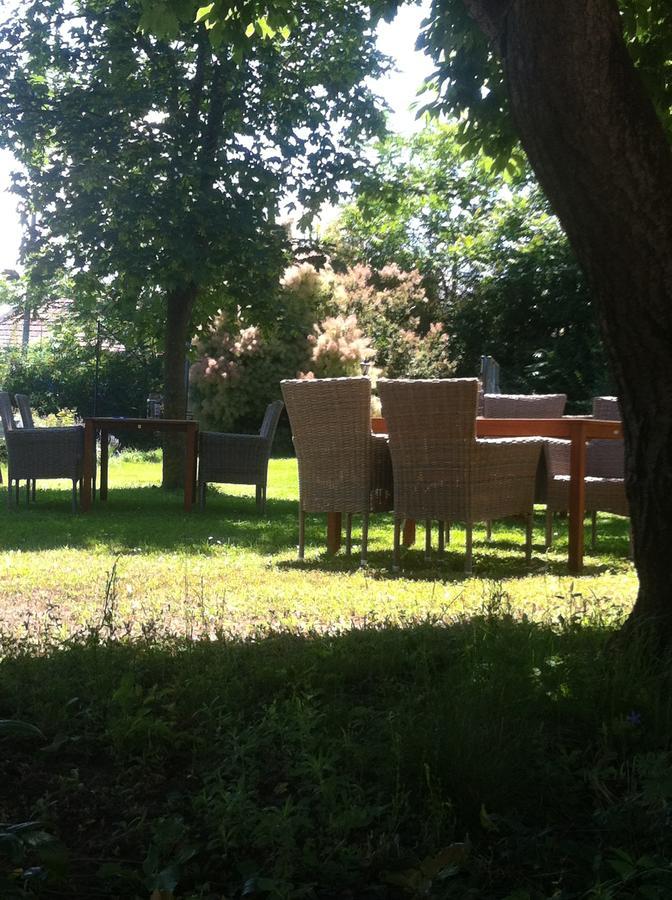 Sziget23 Hotel อาบราฮัมเฮกี ภายนอก รูปภาพ