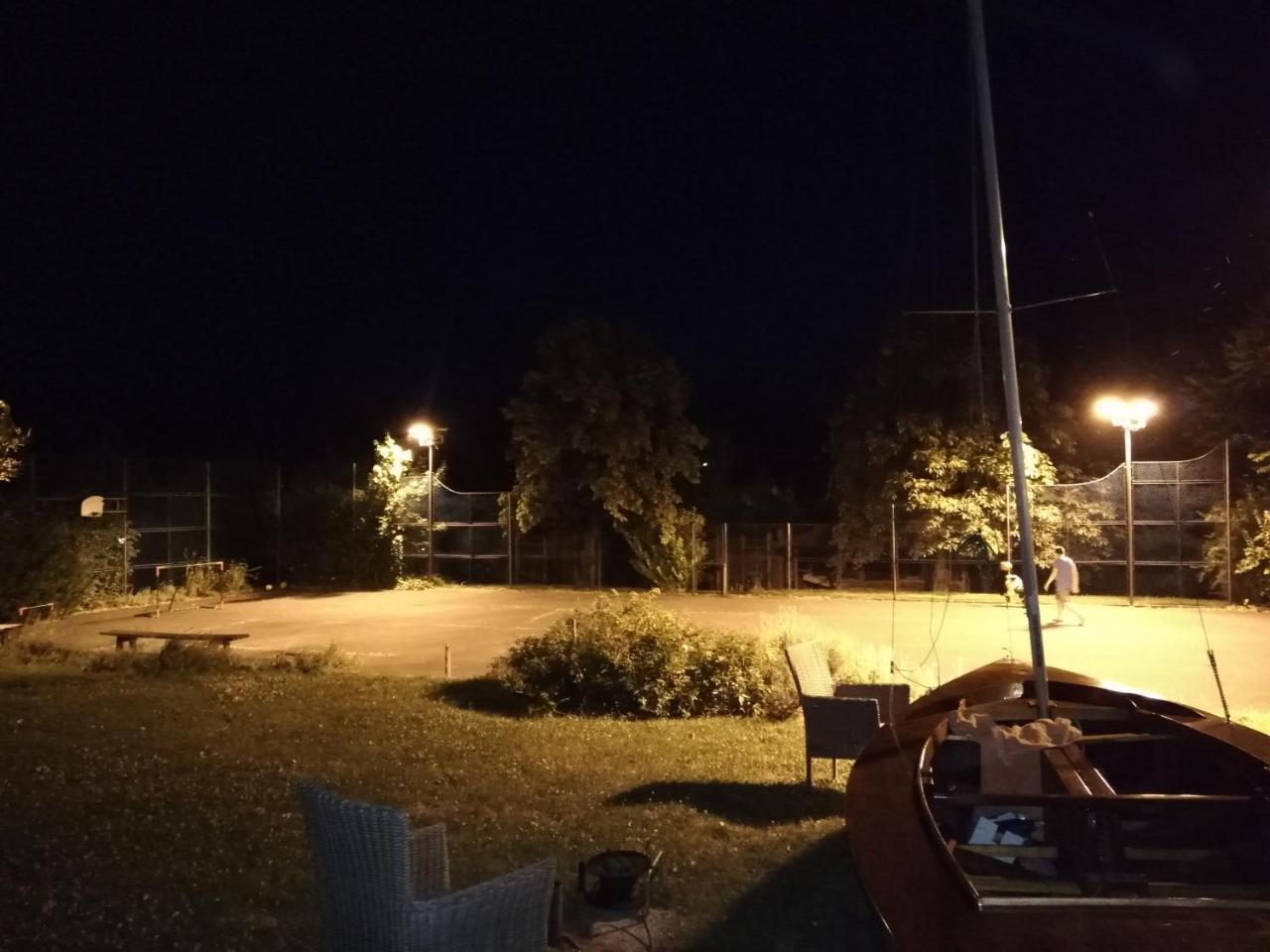 Sziget23 Hotel อาบราฮัมเฮกี ภายนอก รูปภาพ